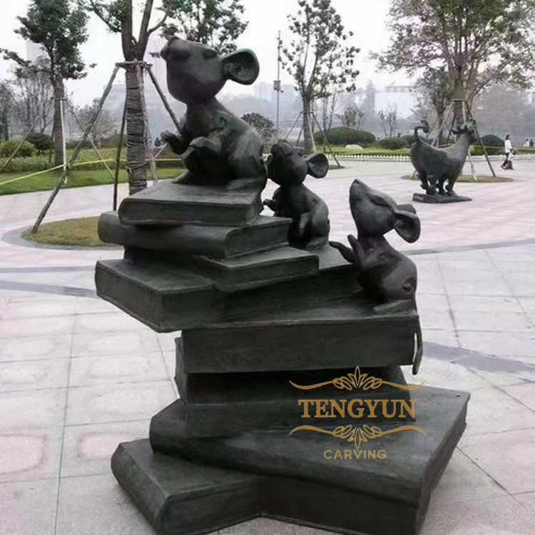 Bronze zodiac sculpture rat(2)