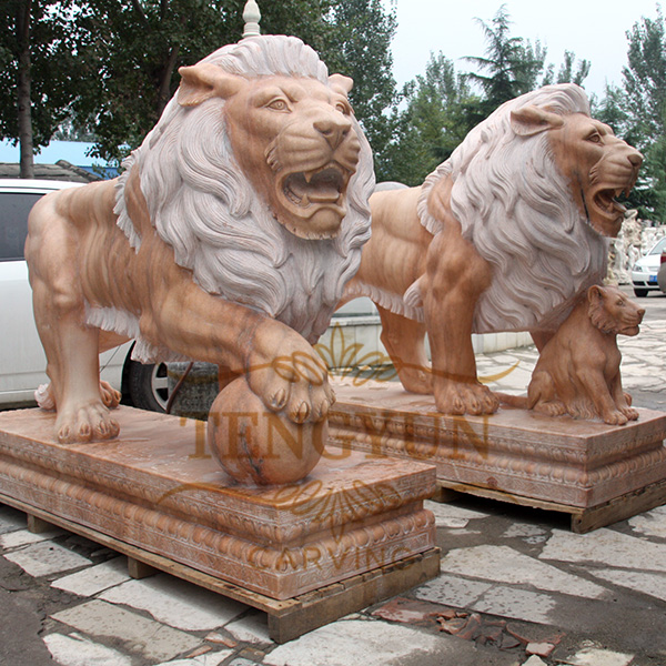 https://www.firststatue.com/life-size-stone-animal-marble-walking-lion-sculpture-product/