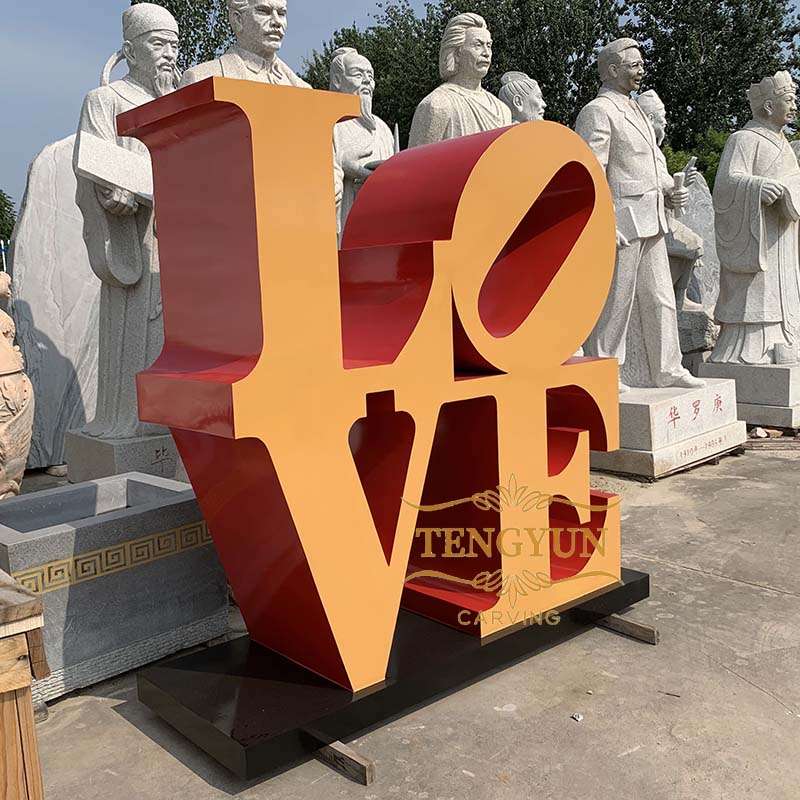 metal love sculpture (4)