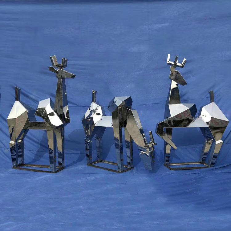 stainless steel deer sculptures (1)