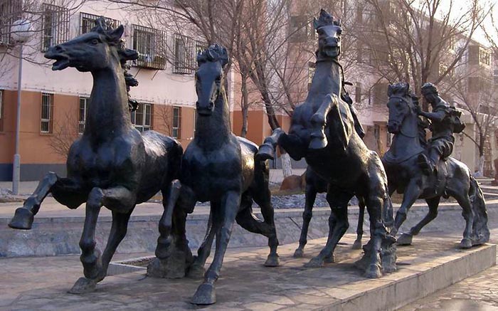 bronze running horse sculpture