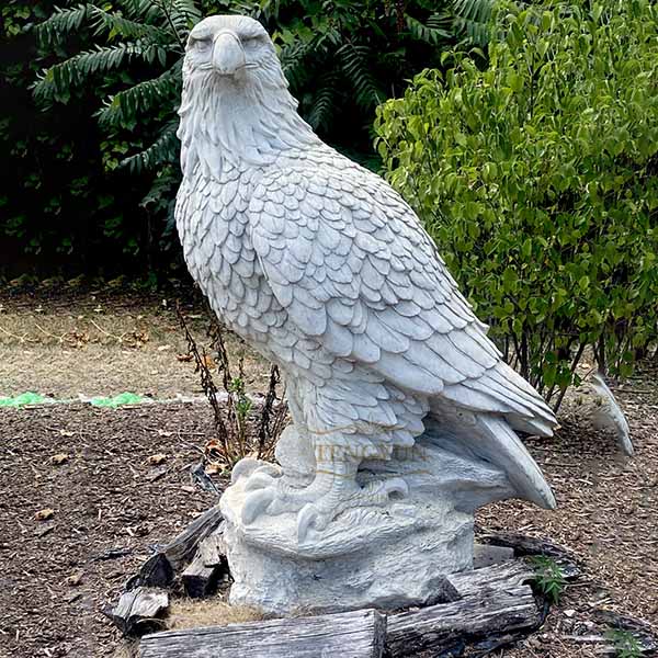 decoration carving eagle statue