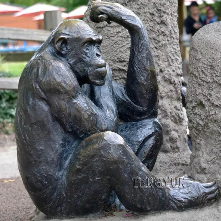 Life Size Outdoor Decorative Bronze Monkey Metal Animal Sculptures (1)