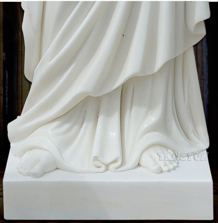 details of marble statues (3)