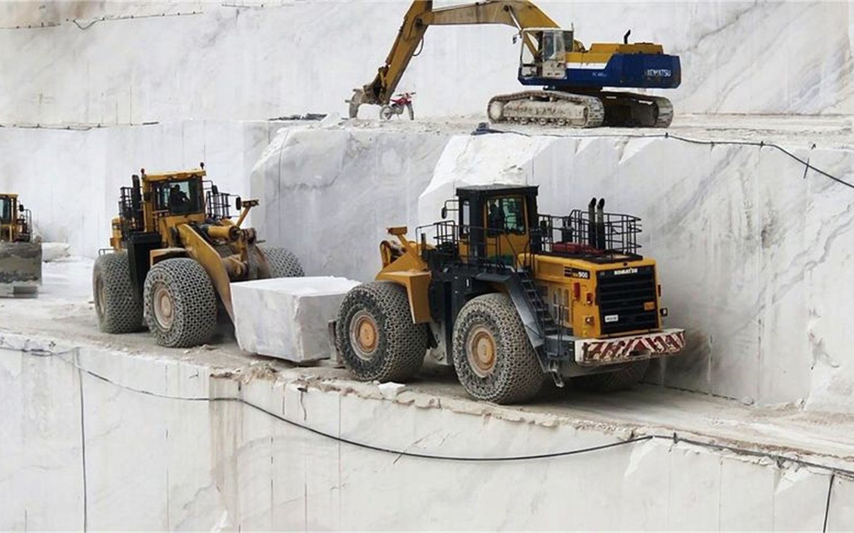 TengYun marble quarry (2)