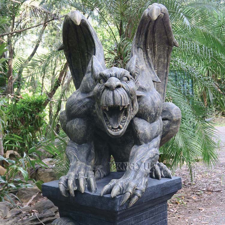 https://www.firststatue.com/outdoor-park-decor-roaring-fiberglass-gargoyle-statues-resin-evil-ghost-griffin-sculpture-for-sale-product/