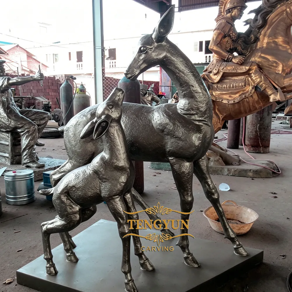 How to Choose Outdoor Deer Sculptures to Beautify Your Garden How to Choose Outdoor Deer Sculptures to Beautify Your Garden