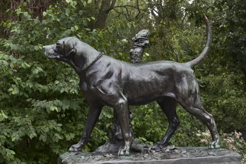 custom bronze dog statue