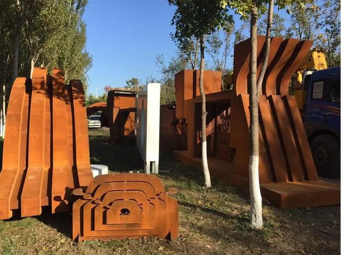 Iconic Corten Garden Art Installations Around the World