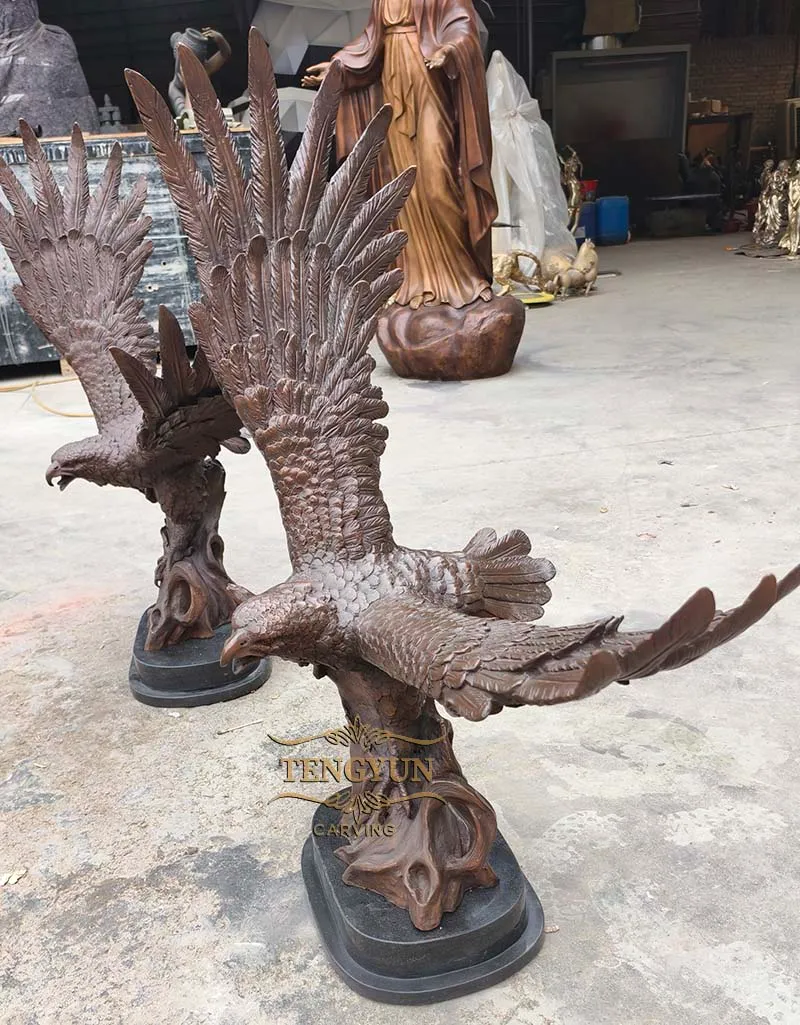Read More About bronze eagle sculptures 