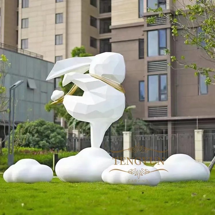 The Modern Appeal of Stainless Steel Animal Sculpture in Contemporary Art and Décor