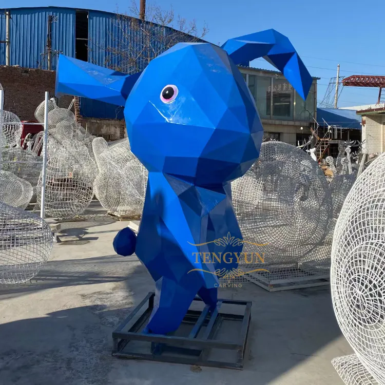 The Modern Appeal of Stainless Steel Animal Sculpture in Contemporary Art and Décor