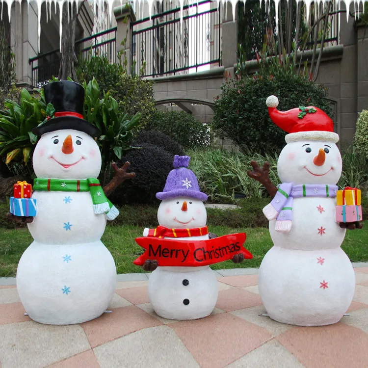 The Best Outdoor Christmas Statues for Your Yard