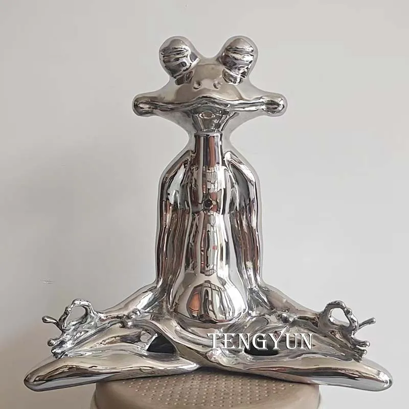 The Modern Appeal of Stainless Steel Animal Sculpture in Contemporary Art and Décor