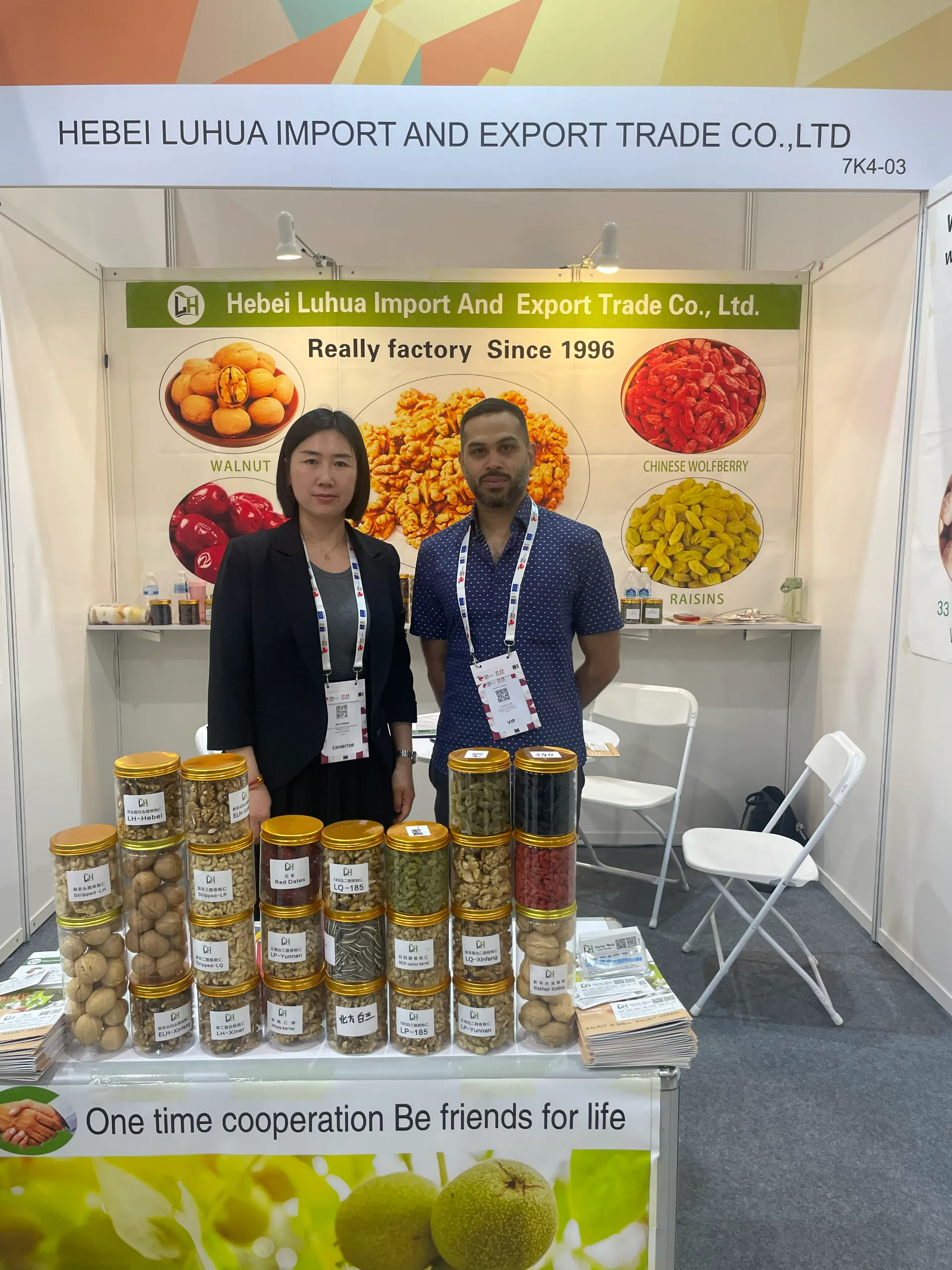 Expanding Global Reach: Hebei Luhua Showcases Premium Walnuts at Singapore Exhibition