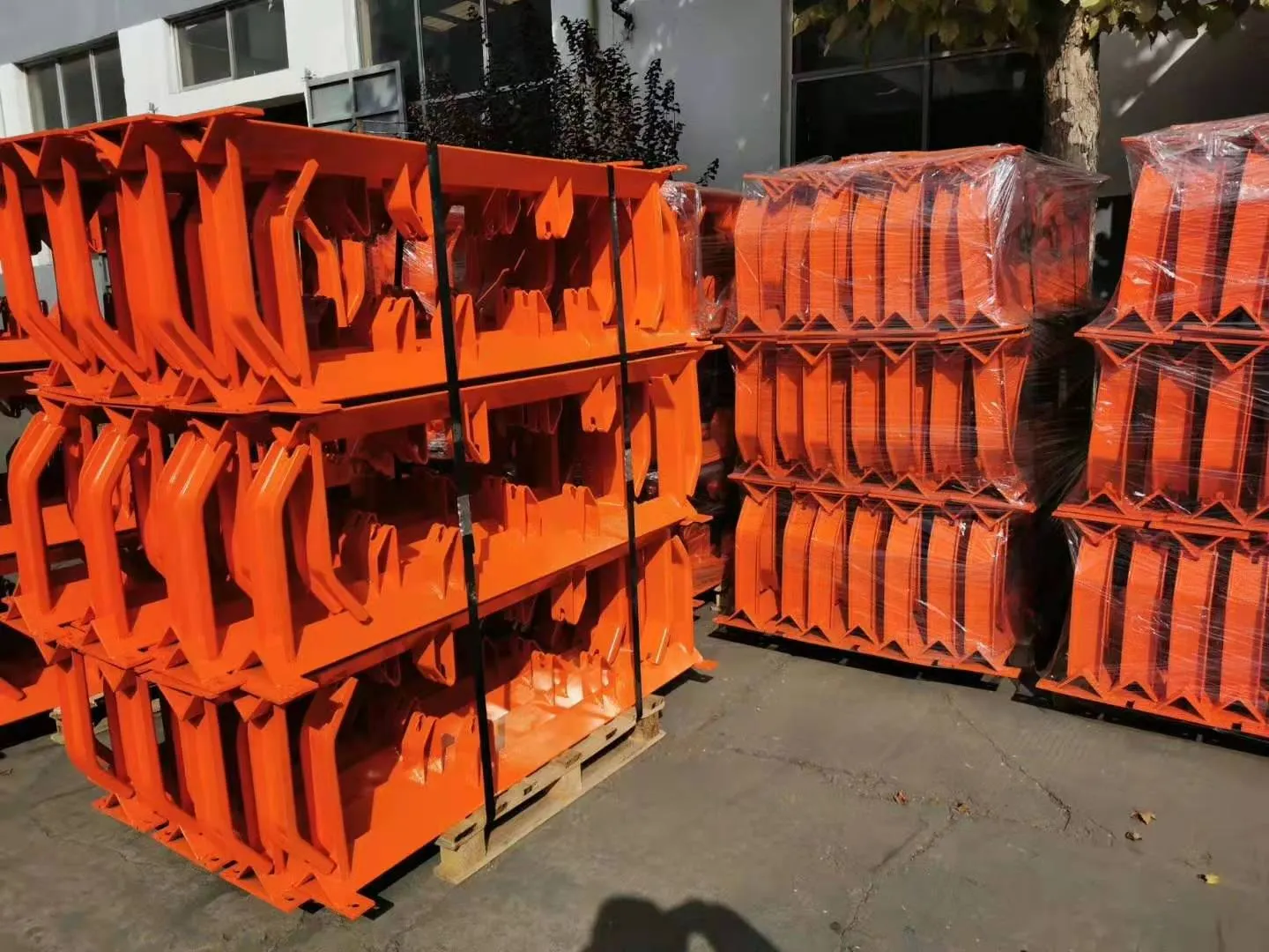 Read More About bracket roller