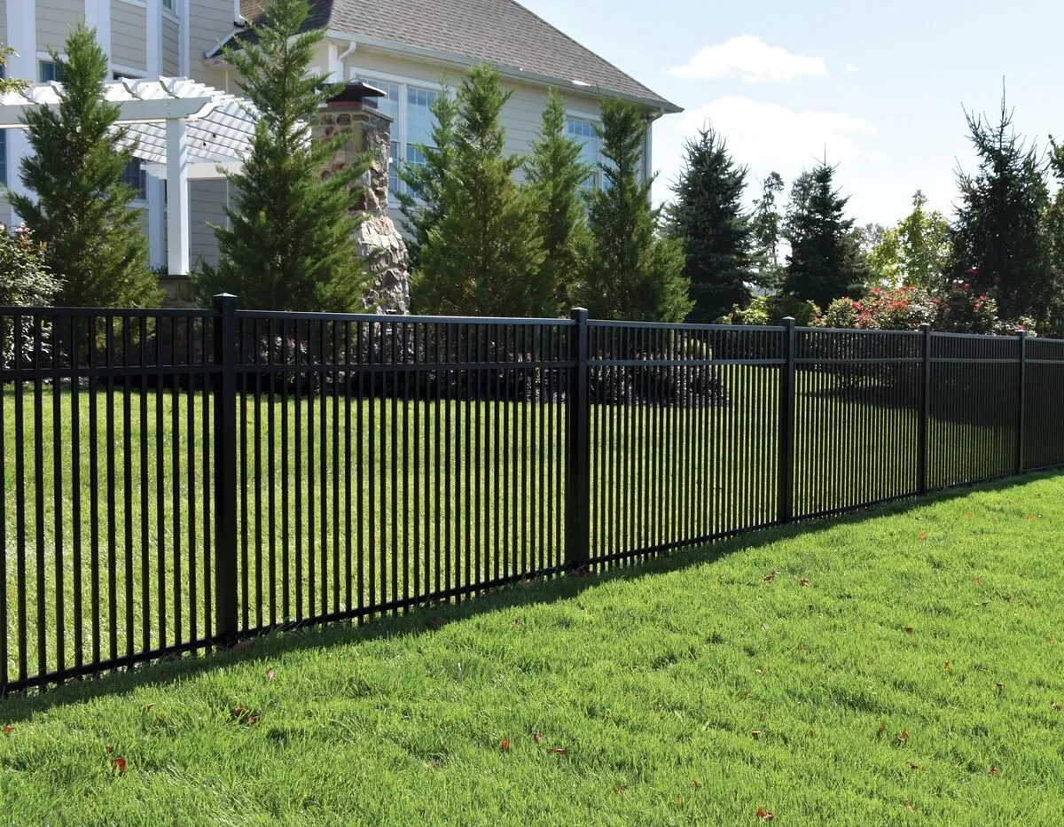 The Modern Evolution of Residential Boundaries and Flat Top Fence Panels