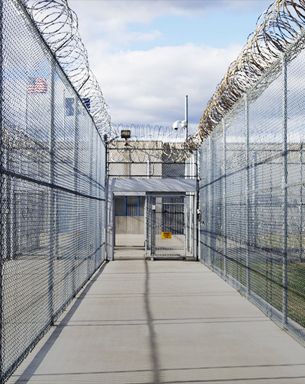 crowd control barrier suppliers