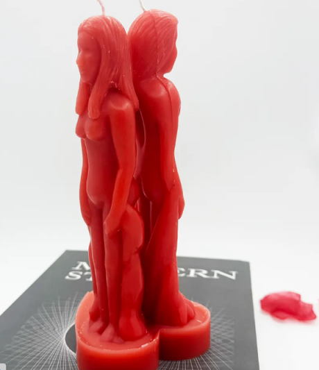 Scent Blending for Romantic Lovers Candles