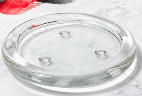 Pairing Taper Candles With a Crystal Glass Candle Plate