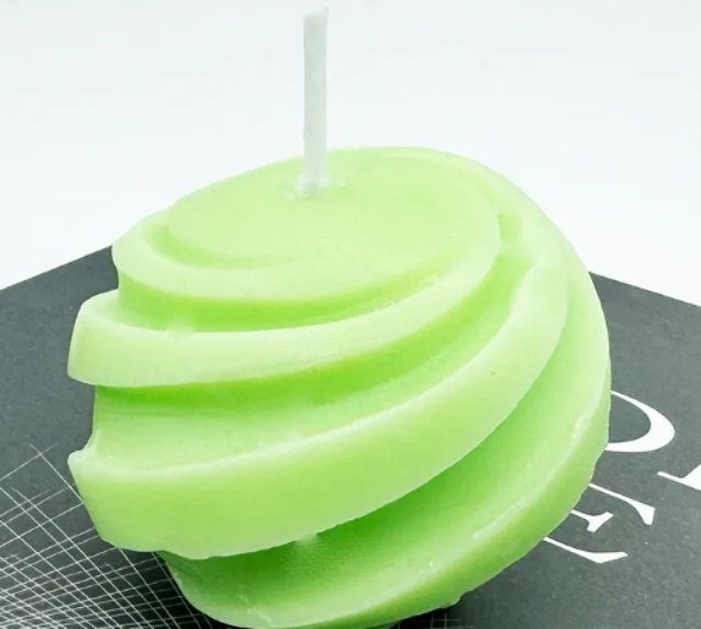 Color Matching Tips for Ball Shaped Candles in Living Rooms