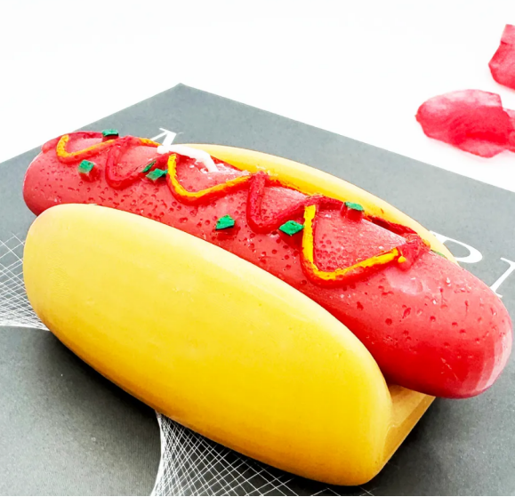 Sourcing Safe Wax for Hot Dog Scented Candle Manufacturing