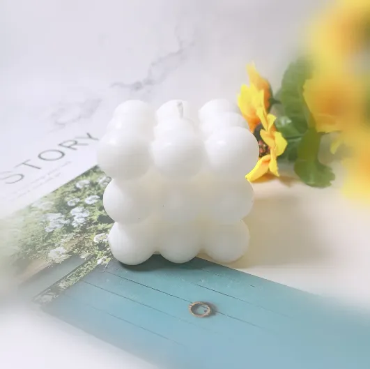 Navigating the Scented Candle Market: Trends and Opportunities for B2B Procurement