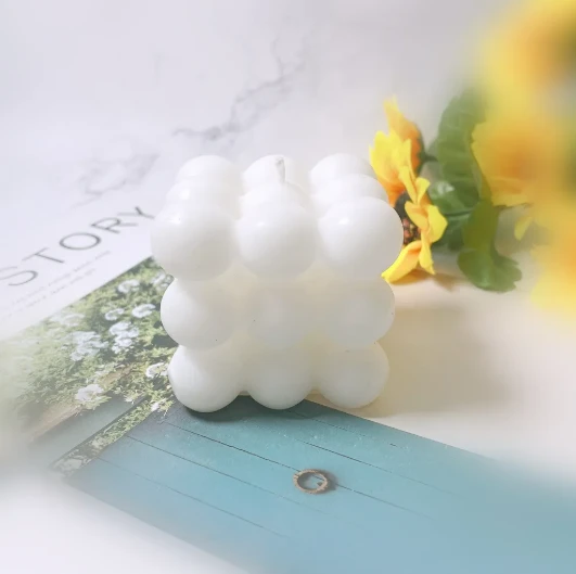 Navigating the Scented Candle Market: Trends and Opportunities for B2B Procurement