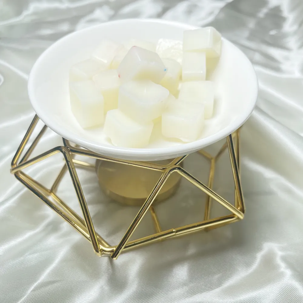 How to Use Scented Wax Cubes