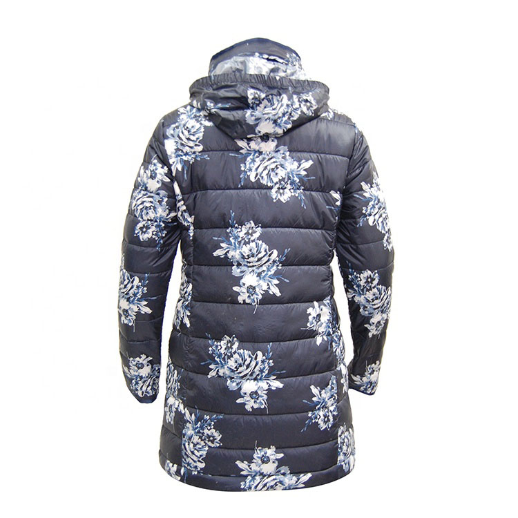 Womens Grey Quilted Coat: Lightweight, Warm, Packable?