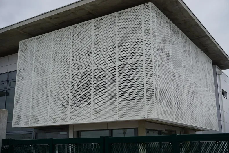 Perforated Metal Sheet: Harmonious Unity of Strength, Function, and Aesthetics
