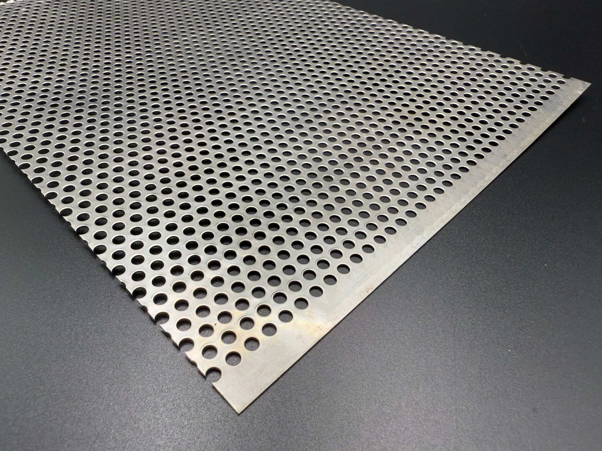 Decorative Perforated Metal Panels: Design & Functionality