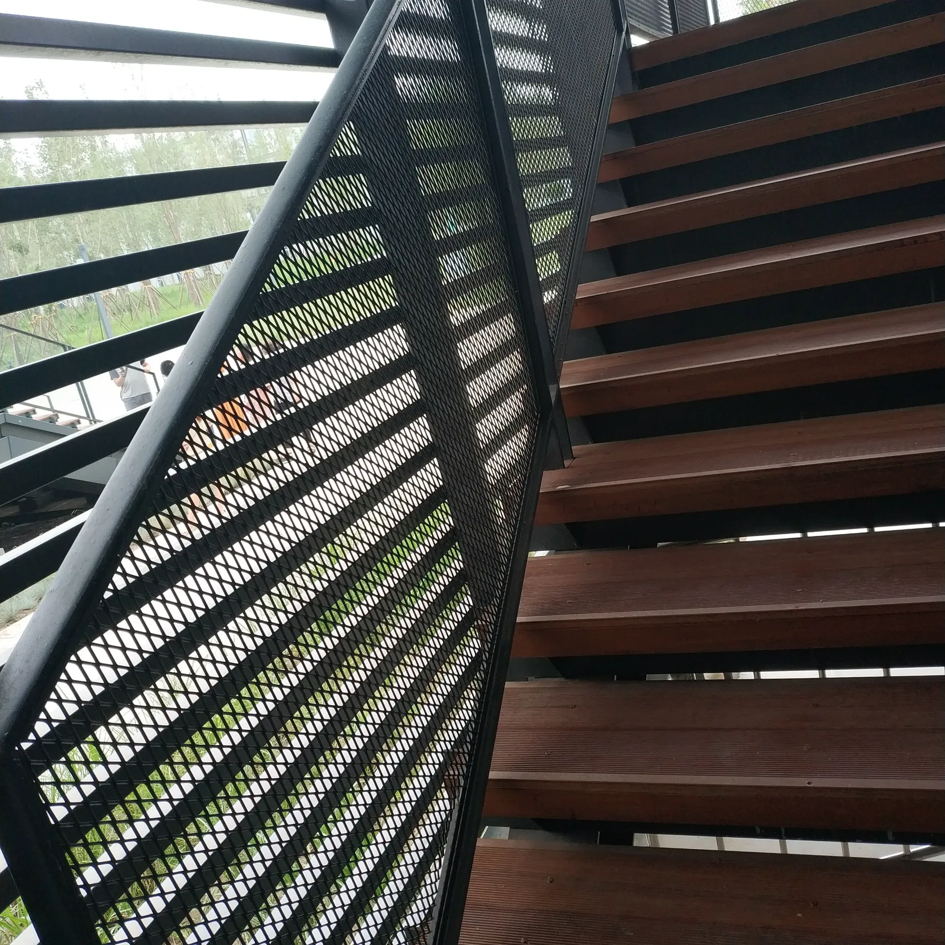 What Makes Stainless Steel Expanded Sheets a Preferred Industrial Material?