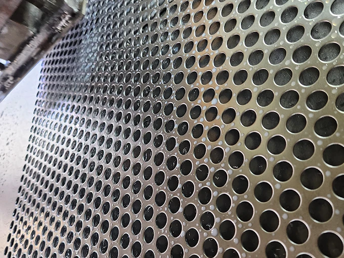 Muti-functional applications and industrial trends of Perforated Metal sheet