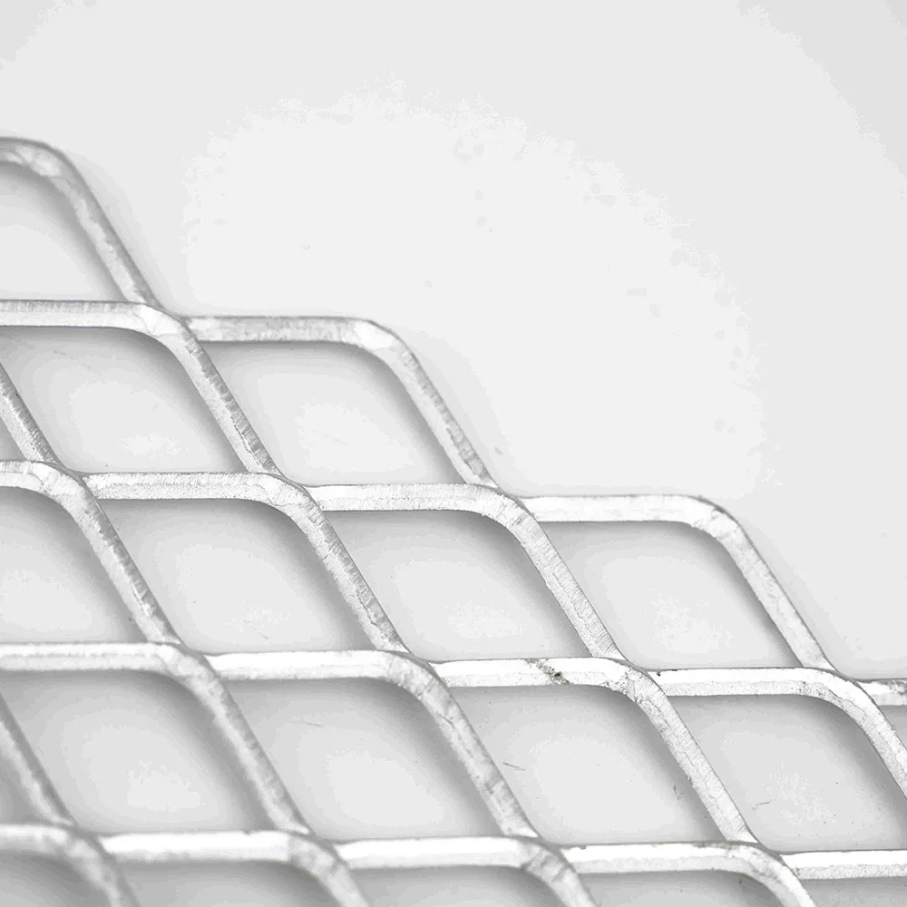 Durable Diamond Expanded Metal Sheets - Versatile & Secure