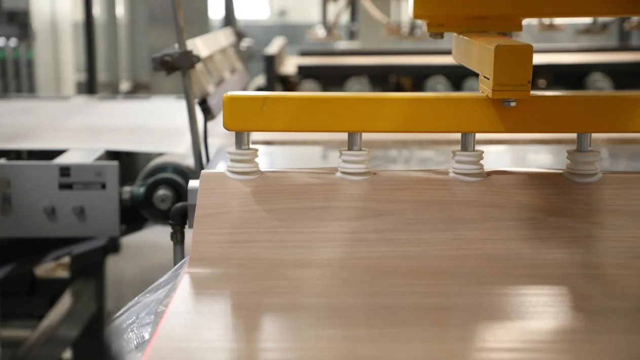 Why Choose Wood Veneer for Elegant and Durable Surfaces?