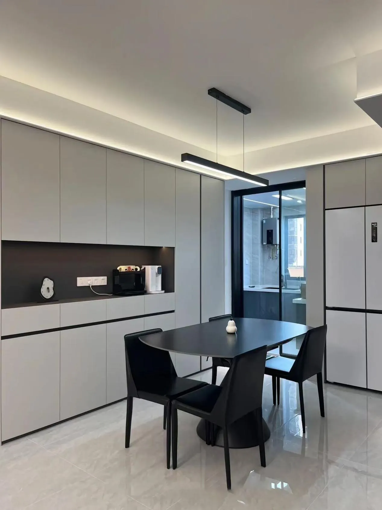 Natural Elegance with Premium Veneer Solutions