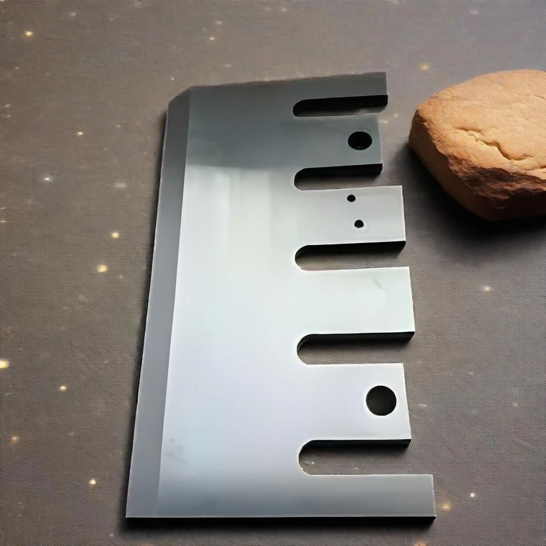 Metal Cutting Tools In The Field Of Wood Crushing And Recycling