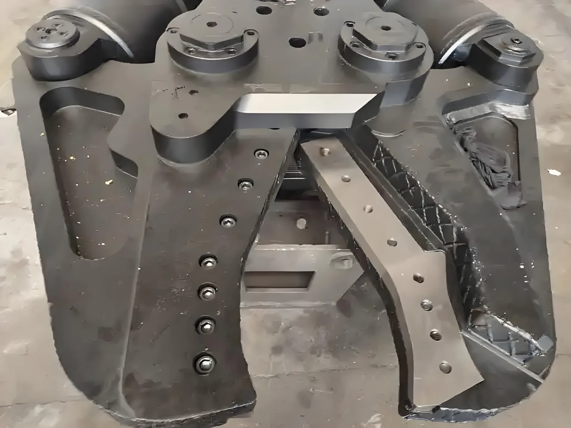 Scrap Steel Scissors In Scrap Steel Processing