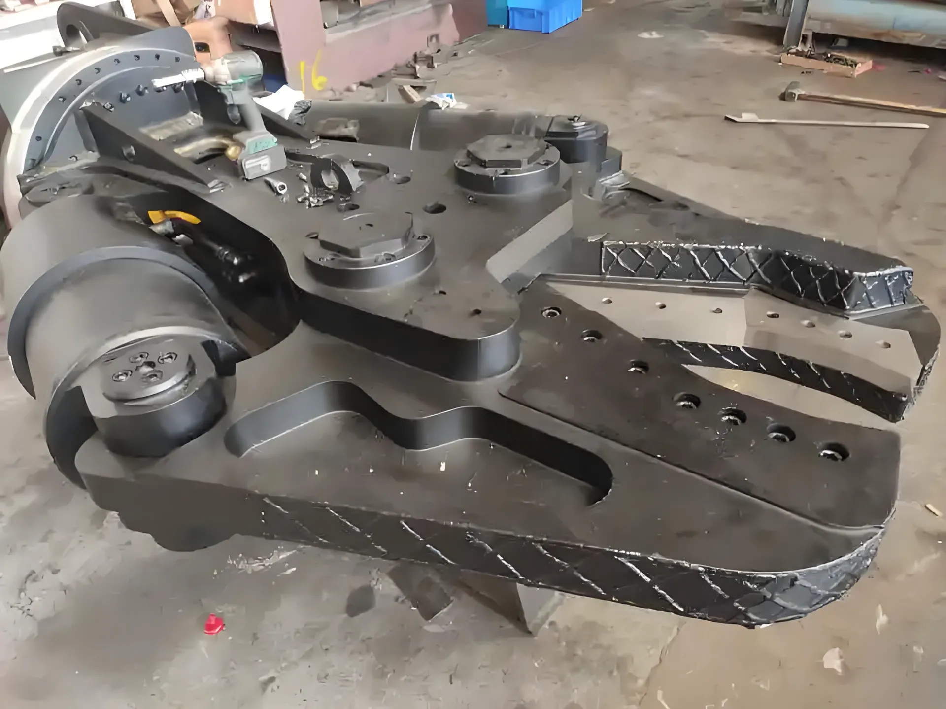 Scrap Steel Scissors In Scrap Steel Processing