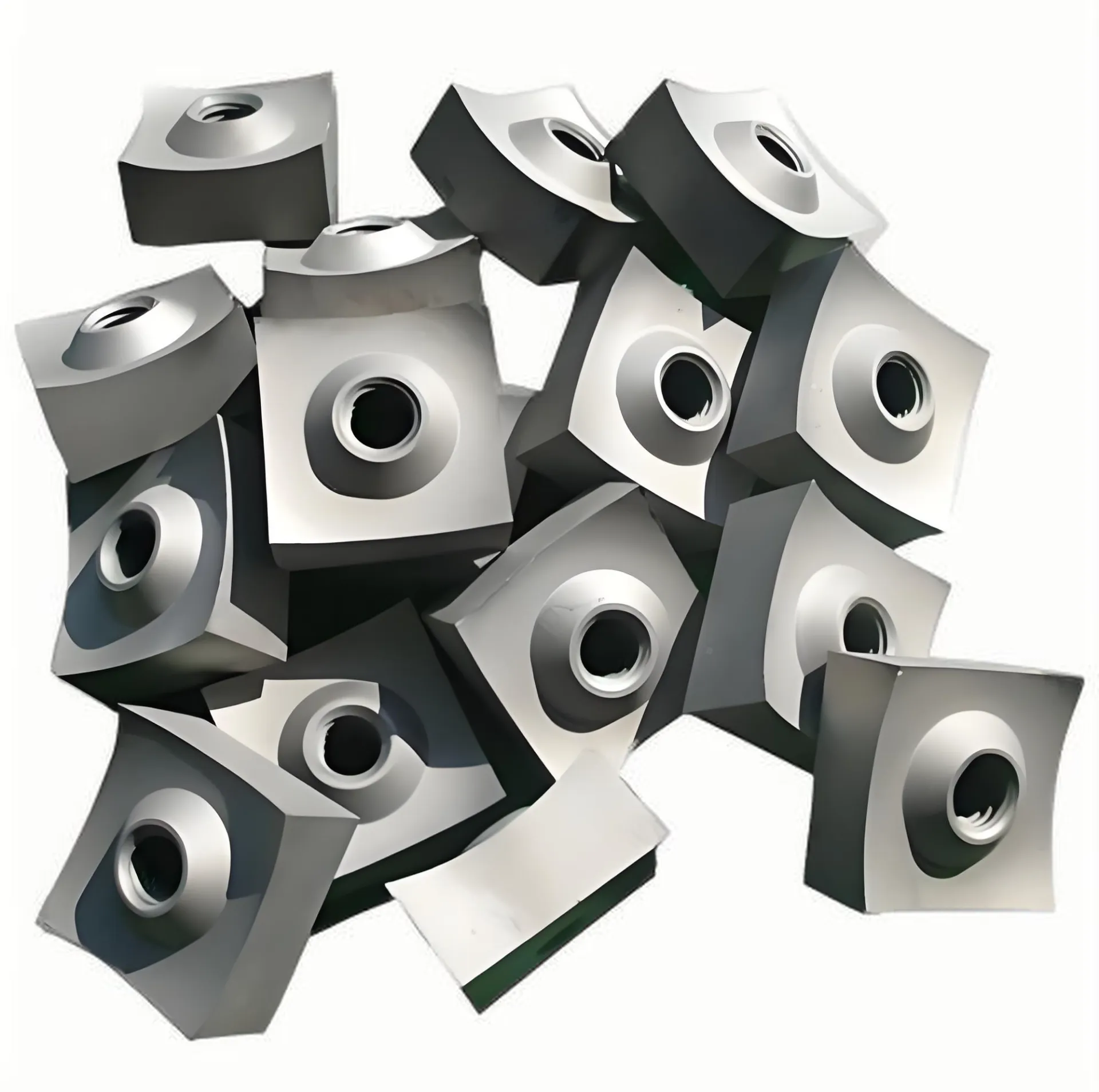 Metal Cutting Tools In The Field Of Wood Crushing And Recycling