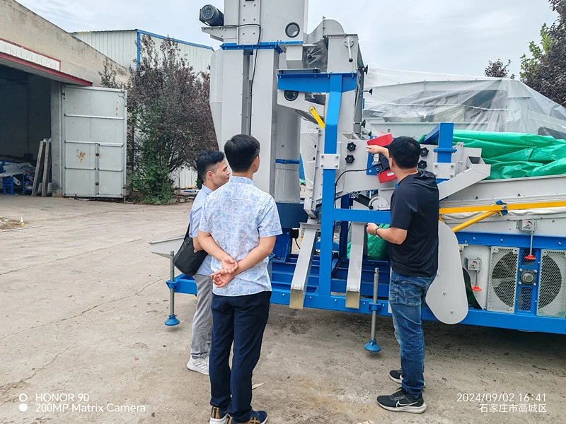 Welcome Clients Visited Our Factory-Hebei Beibu Machinery Technology Co.,LTD