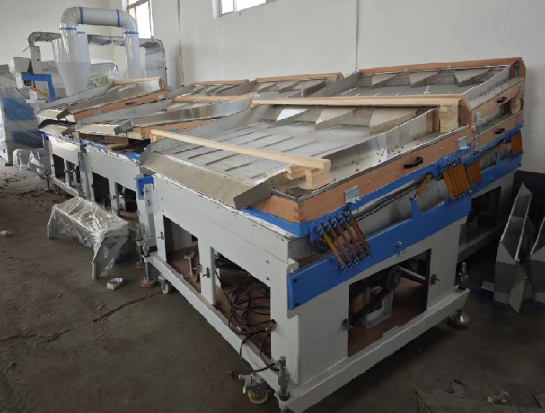 SEED CLEANING MACHINE READY