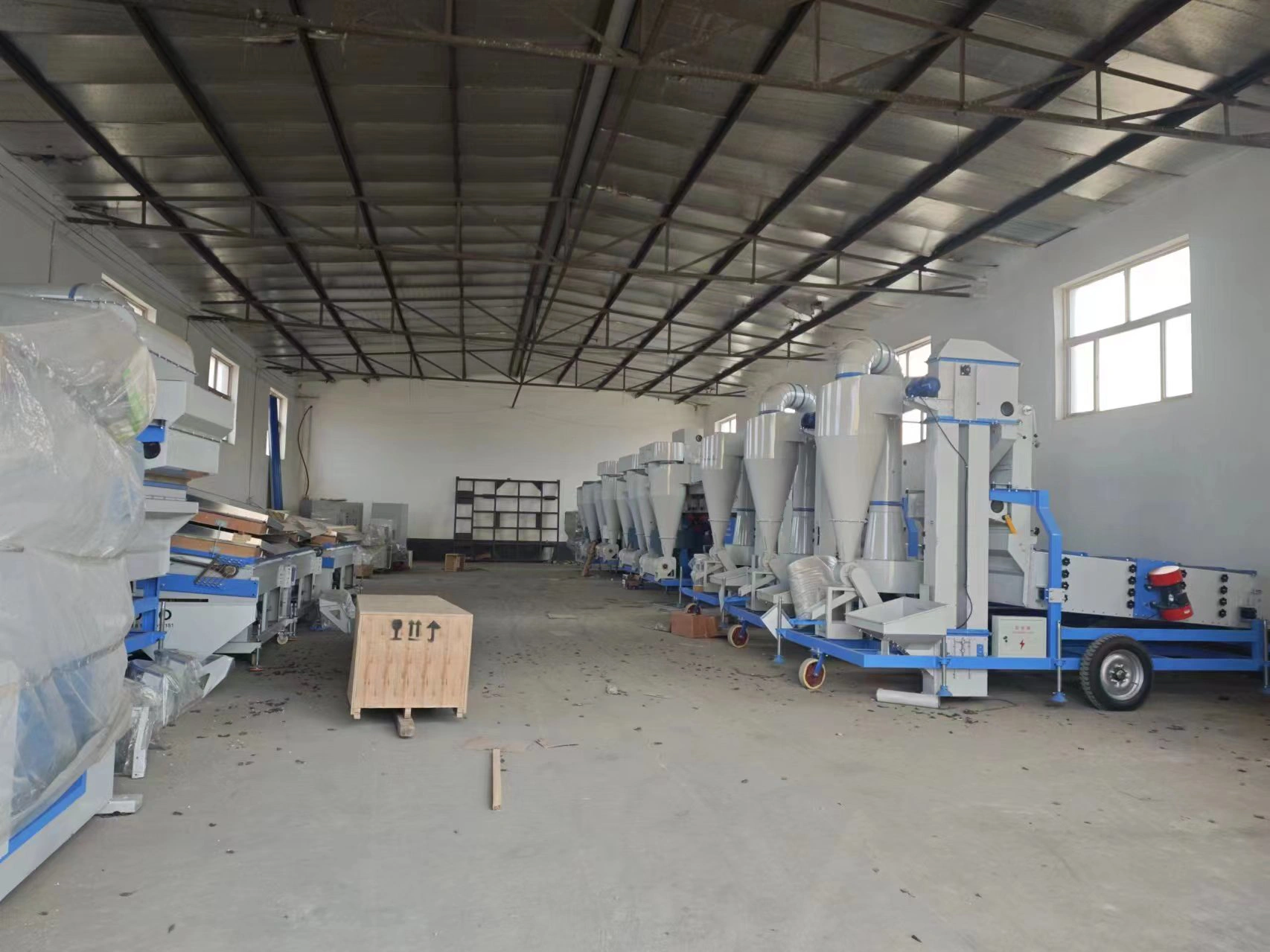 SEED CLEANING MACHINE READY