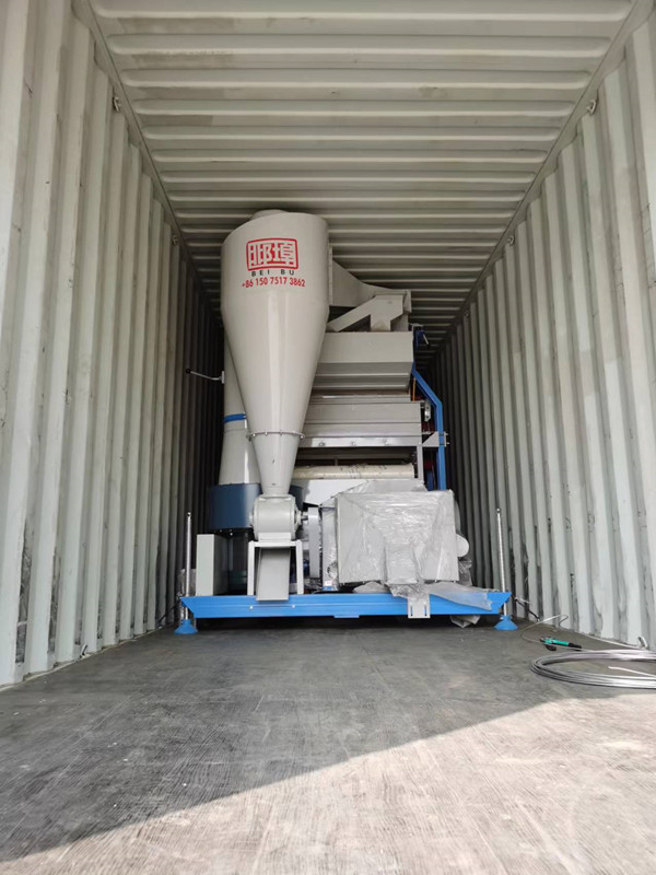 Sesame Cleaning Machine Loading to Pakistan-Hebei Beibu Machinery Technology Co.,LTD