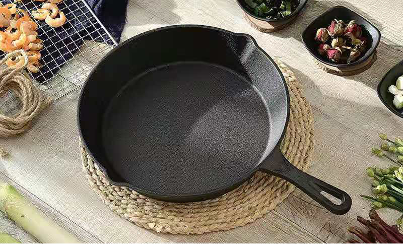 Good food helper ——pre-seasoned cast iron pot
