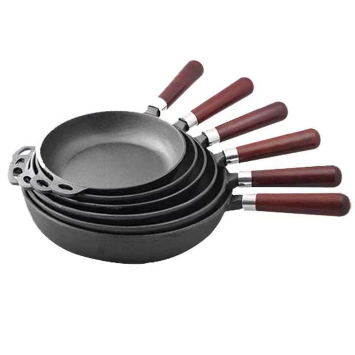 Flat-Bottom Cast Iron Wok Pan vs Round-Bottom: Which Should You Buy?