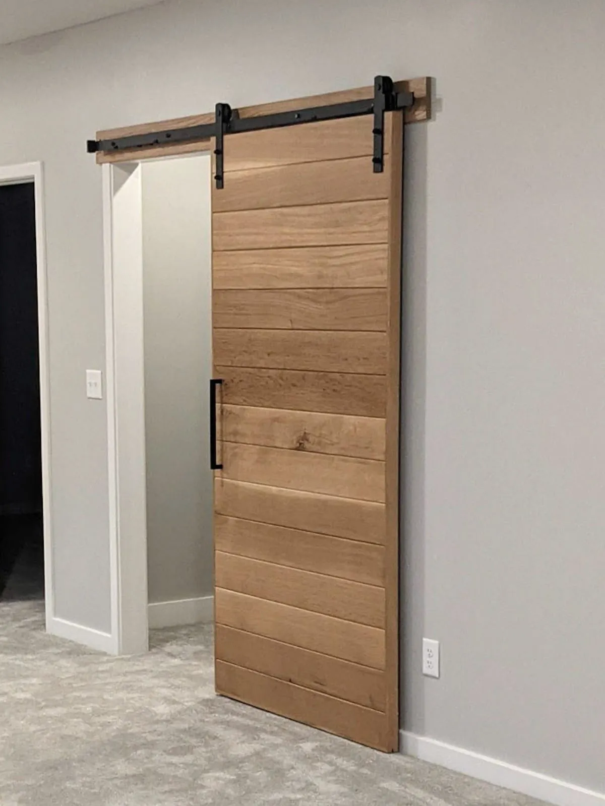 Luxury Decorative Nature Wood Modern Design Individual Solution Interior Sliding Barn Doors