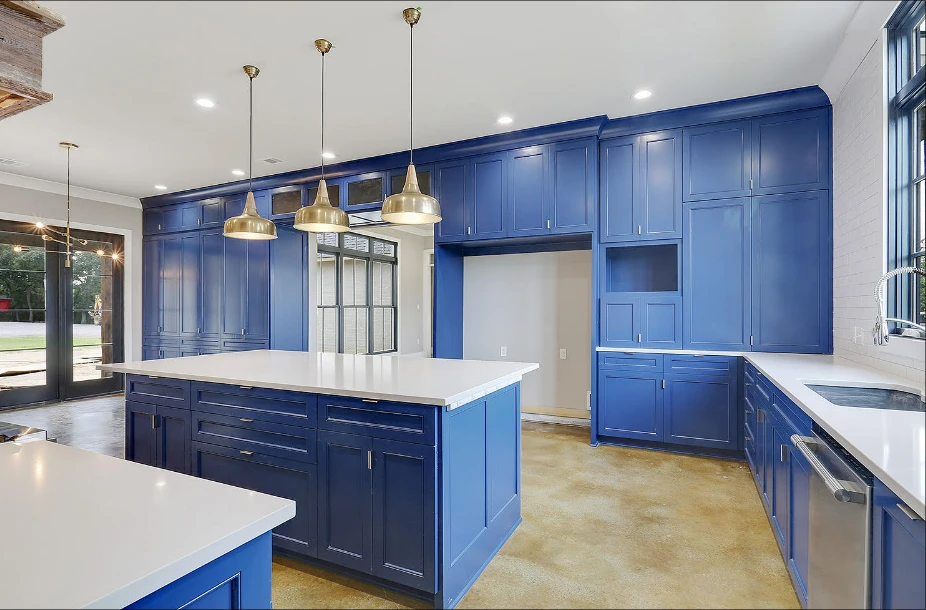 Hot Sale Fashion Custom Wooden Furniture Large Capacity Kitchen Storage Cabinet for Kitchen Room