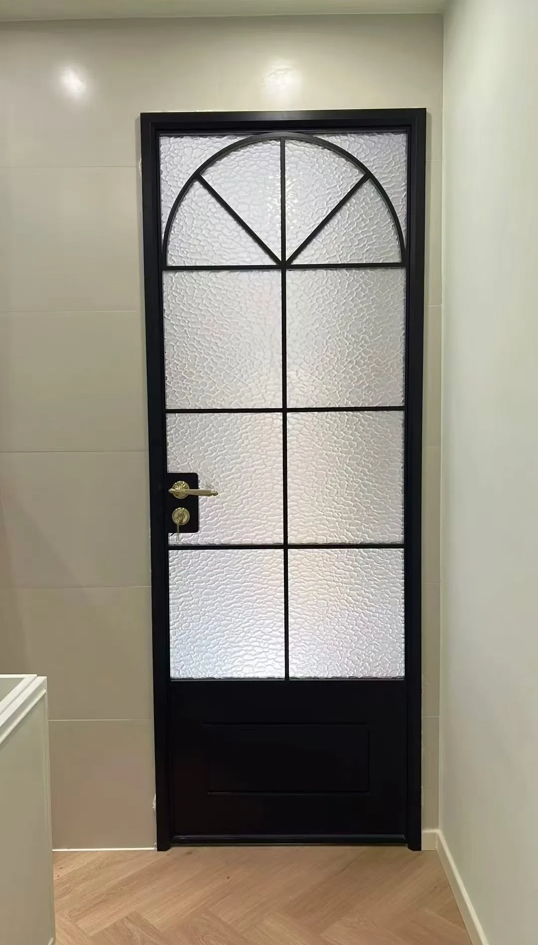 Modern Aluminum & Glass Partition Systems Installed Successfully in Australia